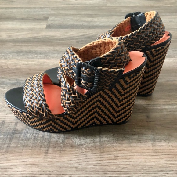 Via Spiga Shoes - Via Spiga Black & Tan Woven Leather Wedges